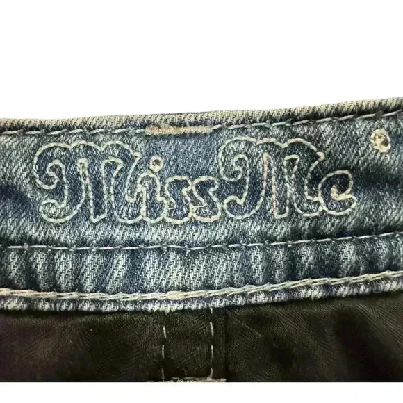 Miss Me Beautiful Bootcut Jeans Beaded Embroidered Flowers Rhinestones  
Sz
27 - Picture 8 of 16